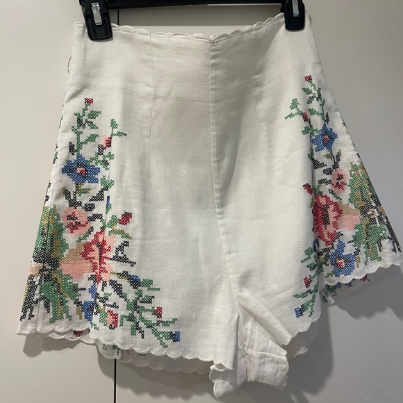 Zimmerman set - Floral Wrap-Around Blouse and Shorts - Picture 10 of 11